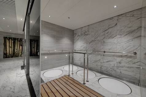 MSC Cruises MSC Seaview Spa 14.jpg